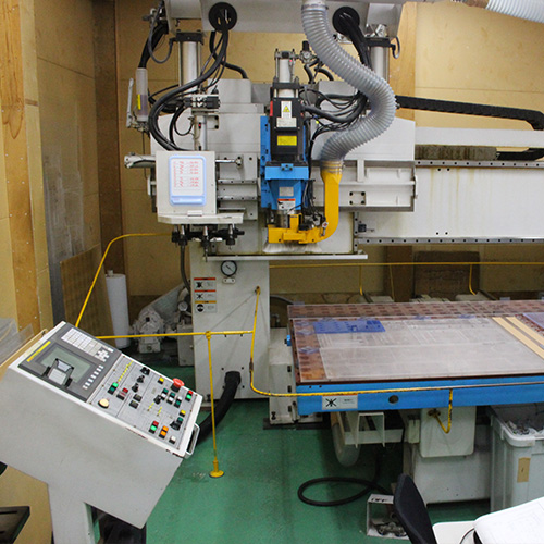 経験不問！プラスチック加工のスタッフ募集！